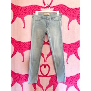 💙Hollister Jeans💙